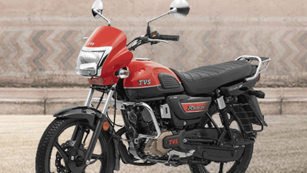 TVS Radeon Best Mileage Bike Down Payment and EMI Process Monthly Finance Plan Know Here भर-भरकर देती है माइलेज! सिर्फ 3 हजार रुपये में आपकी हो जाएगी TVS की ये बाइक