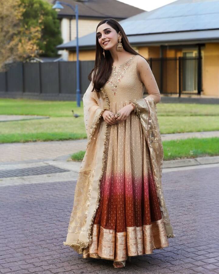 माया अली शिवाय माहिरा खान देखील पाकिस्तानातील श्रीमंत अभिनेत्रींपैकी एक आहे.