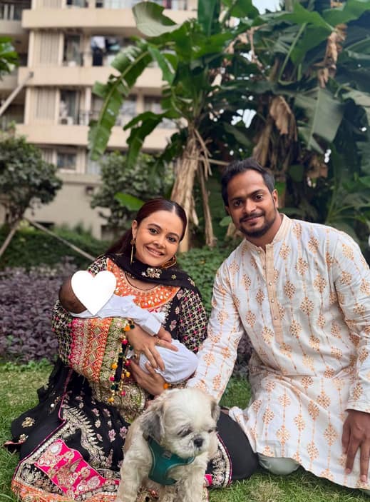  https:= gopi bahu devoleena bhattacharjee eid celebration with muslim husband Shahnawaz | देवोलीना भट्टाचार्जी ने मुस्लिम पति संग मनाई ईद, ब्लैक सूट में शेयर की फोटो, यूजर्स बोले