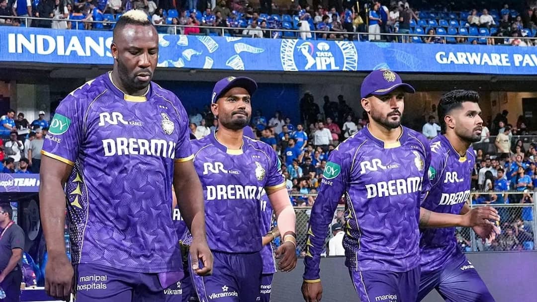 IPL 2025 Points Table: పదో స్థానంలో డిఫెండింగ్ ఛాంపియన్ KKR, తొలి స్థానంలో ఉన్నది ఎవరంటే.. IPL 2025 Points Table after Mumbai Indians beats KKR by 8 wickets IPL 2025 Points Table: పదో స్థానంలో డిఫెండింగ్ ఛాంపియన్ KKR, తొలి స్థానంలో ఉన్నది ఎవరంటే..