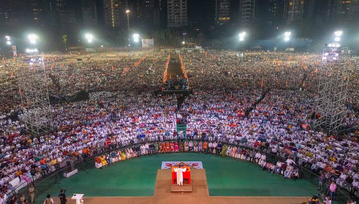 राज ठाकरेंनी यावळी सभेसाठी आलेल्या कार्यकर्त्यांचे आभार देखील मानले.