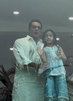 Eid 2025: ईद पर पठानी लुक में दिखे सलमान खान, घर की बालकनी में बुलेटप्रूफ ग्लास के पीछे दिए पोज