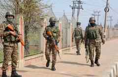 Eid-Ul-Fitr 2025: नमाजियों ने काली पट्टी पहन अदा की ईद की नमाज, यूपी-हरियाणा में बवाल, देखें देश में कैसे मना ईद-उल-फितर का त्योहार