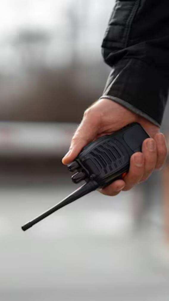 आतंकियों को कैसे मिल जाते हैं सैटेलाइट फोन?