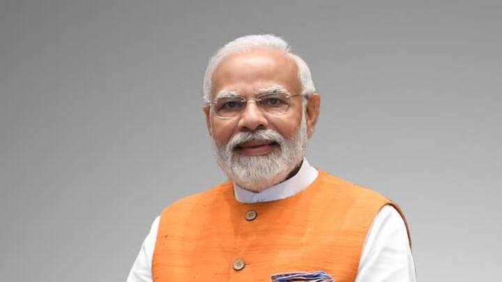 भारत सरकार लोगों के बिजली बिल को जीरो करने के लिए प्रधानमंत्री सूर्य घर मुफ्त बिजली योजना चलाती है. सरकार की इस योजना के जरिए लोग अपने घरों में फ्री बिजली इस्तेमाल कर सकते हैं. क्या है इसका पूरा समीकरण चलिए समझाते हैं.