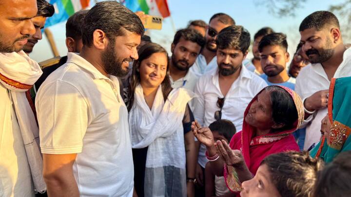 Kanhaiya Kumar: 16 मार्च को कांग्रेस नेता कन्हैया कुमार ने पश्चिम चंपारण के भितिहरवा गांधी आश्रम से यात्रा की शुरुआत की थी, लेकिन बीच में ही उन्होंने रोक दिया था. अब फिर से निकलने जा रहे हैं.