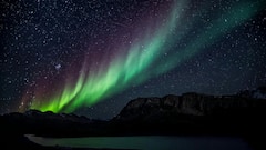 Northern Lights: कुदरत का खूबसूरत लेजर शो है ये लाइट्स, आखिर कैसे बनता है यह अजूबा?