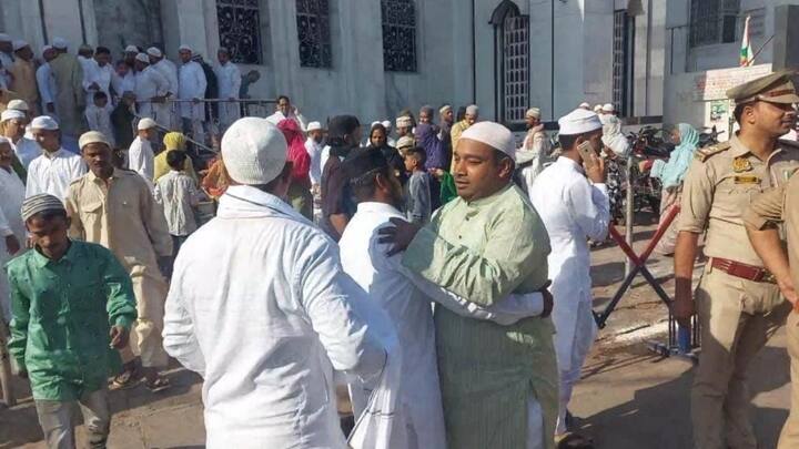 बातचीत के दौरान लोगों ने कहा कि परिवार में खुशहाली के साथ-साथ देश में अमन शांति हो यही हमारी दुआएं हैं.