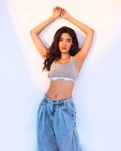 Medha Shankr: '12త్ ఫెయిల్' హీరోయిన్ మేధా శంకర్ లేటెస్ట్ ఫోటోలు