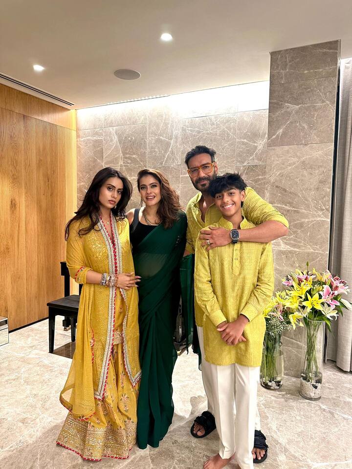 बता दें कि अजय देवगन ने एक्ट्रेस काजोल से शादी की है. आज ये कपल दो बच्चों एक बेटी निसा देवगन और बेटे युग देवगन के पेरेंट्स हैं.