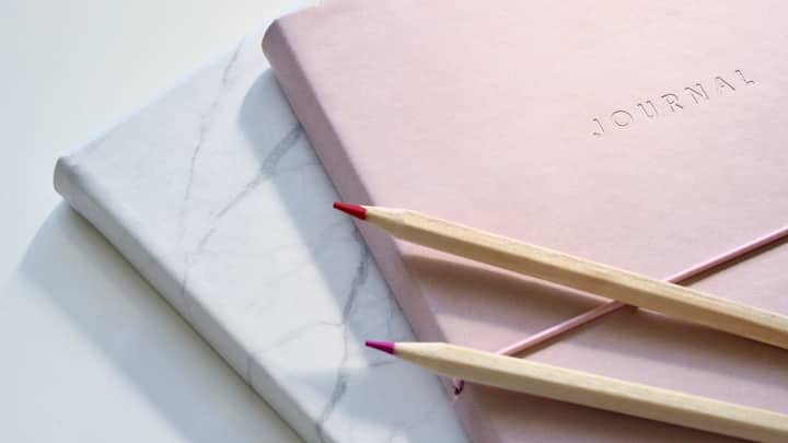 2. Reduces Stress: Jotting down your thoughts and emotions releases mental tension and provides emotional relief. It allows you to express yourself and promotes mindfulness. Journaling also reduces worries which further results in an overall well-being. (Image Source: Canva)