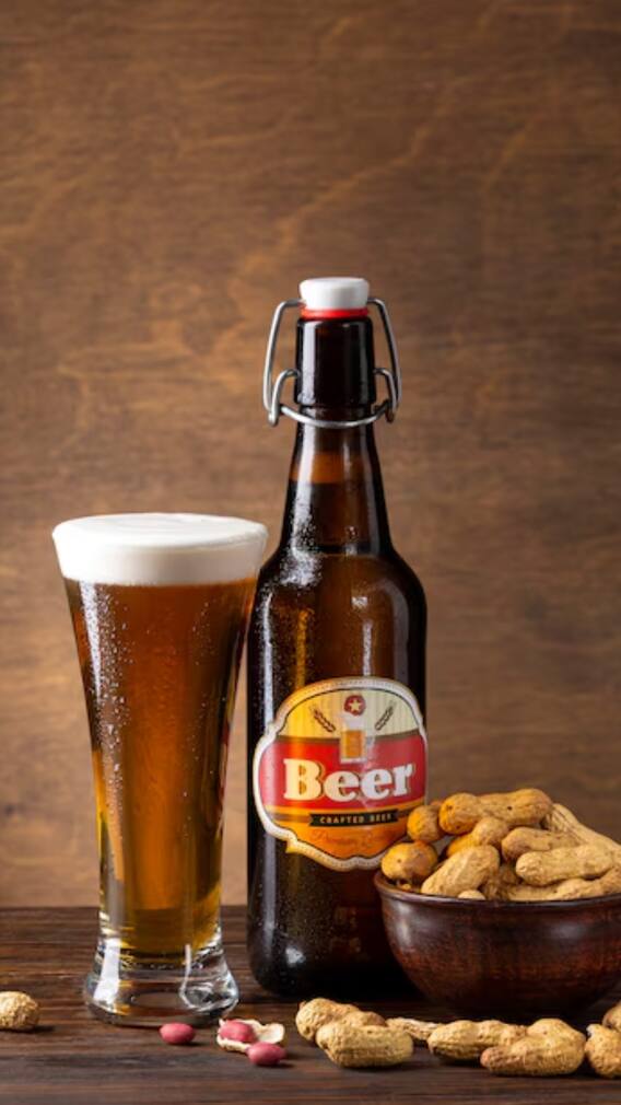 బీరు తాగుతూ పల్లీలు తినొచ్చా?