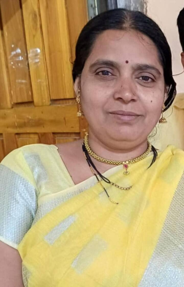 भिंतीवर डोकआपटून सुनेने सासूची हत्या केल्याची प्राथमिक माहिती समोर येत आहे.