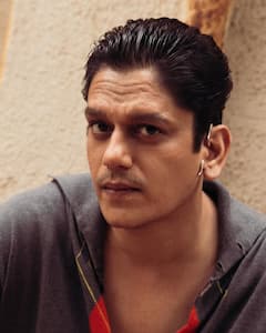 Vijay Varma Slays The Dapper Look In A Dhoti Outfit, See Pics
