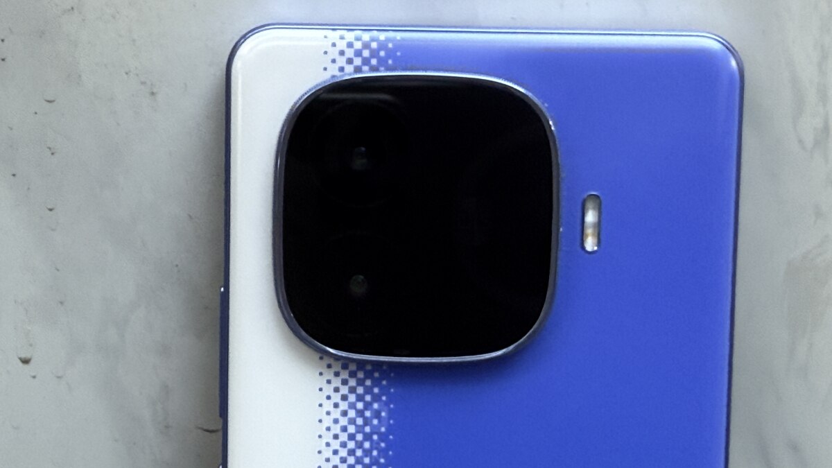 iQoo Neo 10R Review: Looking For A Solid Gaming Phone Under Budget? Strafe No Further