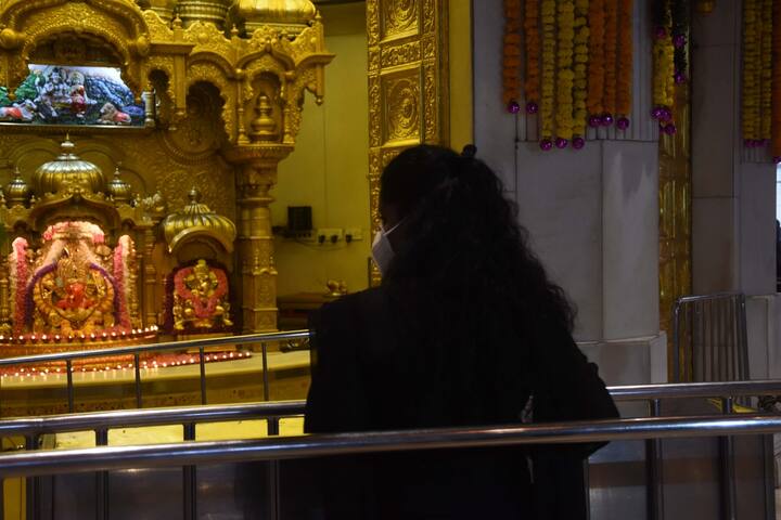 एक अप्रैल 2025 से शुरू हुए आर्थिक वर्ष में श्री सिद्धिविनायक मंदिर को 154 करोड़ रुपये की आय होने की उम्मीद है. (File Photo)