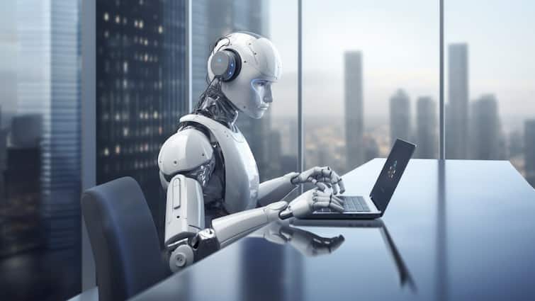 <div>AI Is The New Career Coach: How Students Can Upskill & Beat Rising Unemployment In 2025</div>