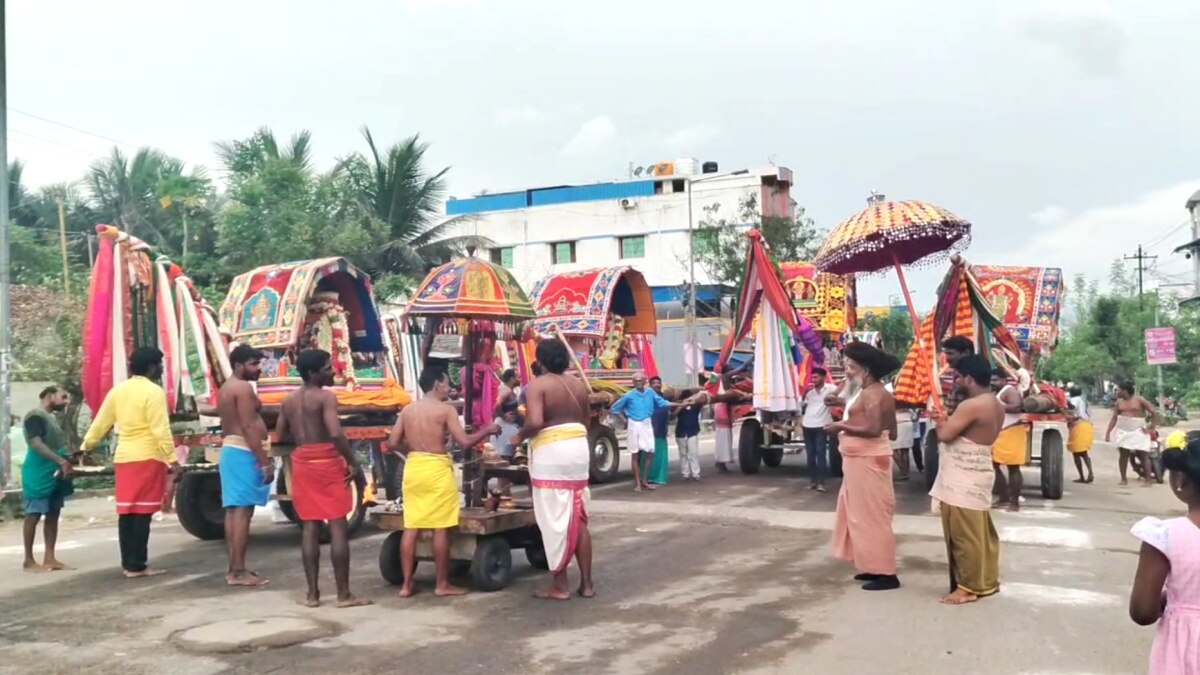 வைத்தீஸ்வரன்கோயில் நரி ஓட்ட திருவிழாவில் ஓட்டம் பிடித்த கோயில் யானை...!