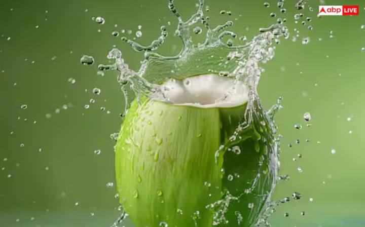 ਨਾਰੀਅਲ ਪਾਣੀ - ਗਰਮੀਆਂ ਵਿੱਚ ਹੀਟ ਸਟ੍ਰੋਕ ਤੋਂ ਬਚਣ ਲਈ ਨਾਰੀਅਲ ਪਾਣੀ ਦਾ ਸੇਵਨ ਫਾਇਦੇਮੰਦ ਹੋ ਸਕਦਾ ਹੈ। ਇਹ ਕੁਦਰਤੀ ਇਲੈਕਟ੍ਰੋਲਾਈਟਸ ਨਾਲ ਭਰਪੂਰ ਹੁੰਦਾ ਹੈ, ਜਿਸ ਨਾਲ ਸਰੀਰ ਵਿੱਚ ਪਾਣੀ ਦੀ ਕਮੀ ਨਹੀਂ ਹੁੰਦੀ। ਤੁਸੀਂ ਇਸ ਨੂੰ ਦਿਨ ਵਿੱਚ 1-2 ਵਾਰ ਪੀ ਸਕਦੇ ਹੋ ਤਾਂ ਜੋ ਹੀਟ ਸਟ੍ਰੋਕ ਅਤੇ ਡੀਹਾਈਡਰੇਸ਼ਨ ਤੋਂ ਬਚਿਆ ਜਾ ਸਕੇ।