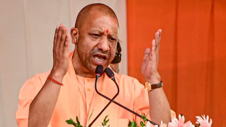 CM yogi adityanath 71 new colleges will open in UP from this session 2025-26 सीएम योगी का बड़ा तोहफा, प्रदेश में एकसाथ खुलेंगे 71 नए कॉलेज, इसी सत्र से शुरू होगी पढ़ाई