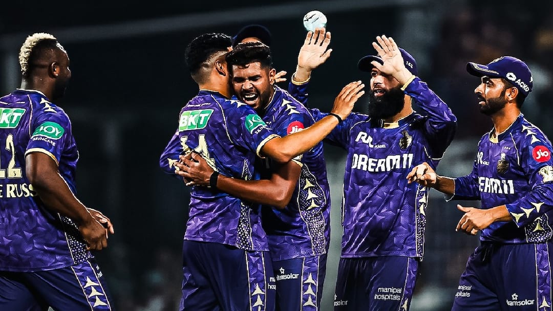 KKR vs SRH : हैदराबादची भक्कम फलंदाजी पत्त्याच्या बंगल्याप्रमाणे कोसळली, काव्या मारनच्या संघाची पराभवाची हॅटट्रिक, केकेआरचा घरच्या ग्राउंडवर दणदणीत विजय IPL 2025 KKR vs SRH Kolkata Knight Riders beat Sun Risers Hyderabad by 80 runs Kavya Maran Team loss three matches KKR vs SRH : हैदराबादची भक्कम फलंदाजी पत्त्याच्या बंगल्याप्रमाणे कोसळली, काव्या मारनच्या संघाची पराभवाची हॅटट्रिक, केकेआरचा घरच्या ग्राउंडवर दणदणीत विजय