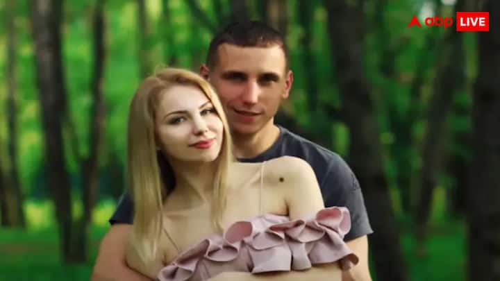 न्यूज पेपर प्रावदा ने रेडियो लिबर्टी के हवाले से खबर दी है कि ओल्गा बाइकोव्स्काया, एक रूसी महिला नागरिक जिसने अपने पति, एक रूसी सैनिक को यूक्रेनी महिलाओं के साथ बलात्कार करने के लिए प्रेरित किया था.