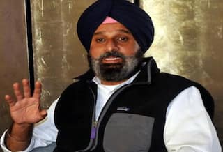 'ਮੇਰੇ ਨਾਲ ਖੜ੍ਹੇ ਵਿਅਕਤੀਆਂ ਨੂੰ ਮਿਲ ਰਹੀਆਂ ਧਮਕੀਆਂ, 2-3 ਦਿਨ ਤੋਂ ਆ ਰਹੀਆਂ ਕਾਲਾਂ', ਮਜੀਠੀਆ ਨੇ ਫਿਰ ਘੇਰੀ ਸਰਕਾਰ, ਖੋਲ੍ਹਤੇ ਕੱਲੇ-ਕੱਲੇ ਰਾਜ