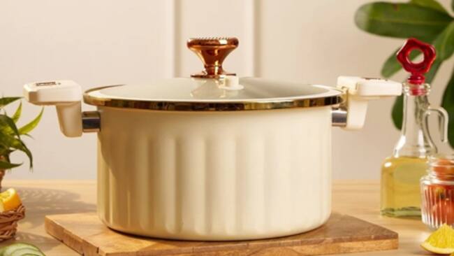 8 Proven Tips To Make Your Cookware Last Longer 8 Proven Tips To Make Your Cookware Last Longer