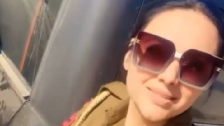 अमनदीप कौर इंस्टा पर रील्स बनाती है. ‘इंस्टा क्वीन’ के नाम से मशहूर है. पंजाब पुलिस में उसे मेरी जान के नाम से जानते हैं. महिला पुलिस कॉन्स्टेबल का रुतबा ऐसा की उसके 14 साल के करियर में 31 बार तबादला हुआ. जहां जाती. अपनी शर्तों पर नौकरी करती, लेकिन इंस्टा की ये क्वीन कानून शिकंजे में फंस चुकी है.