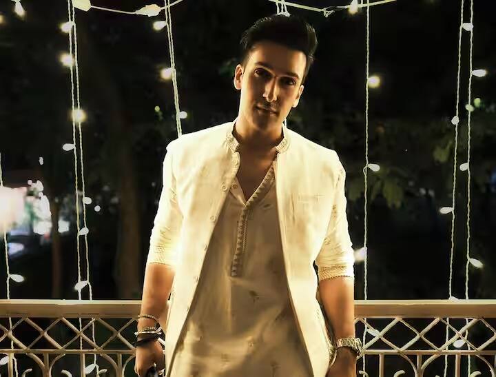 यशवर्धन पुढे म्हणाला की, त्यानं 100 वेळा ऑडिशन दिलं आणि त्यानंतरच त्याला ब्रेक मिळाला. मला 79 वेळा ऑडिशनमध्ये नाकारण्यात आलं आहे. मी 9 वर्षांपासून तयारी करत होतो.