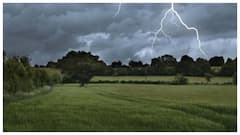 ఓవైపు ఉక్కపోత, మరోవైపు పిడుగుల మోత-ఏపీలో భిన్న వాతావరణం