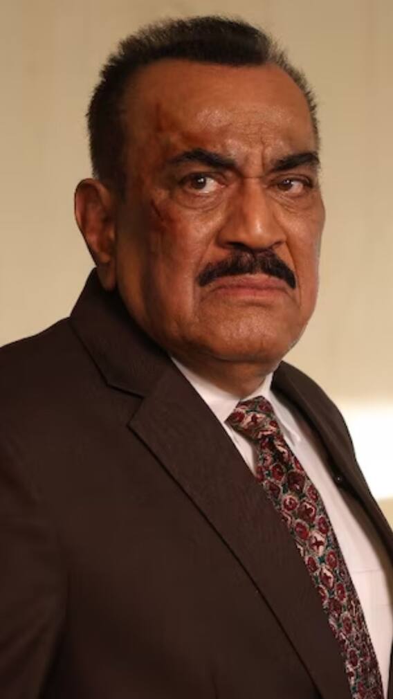 শেষ হতে চলেছে পথ চলা, এসিপি প্রদ্যুমনের আড়ালে আসল মানুষটাকে চিনলেন না অনেকেই