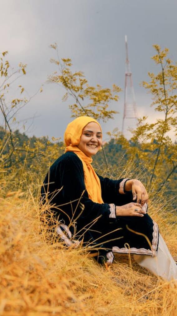 सबसे खूबसूरत लड़कियां देखनी हैं तो करें भारत के इस राज्य की सैर