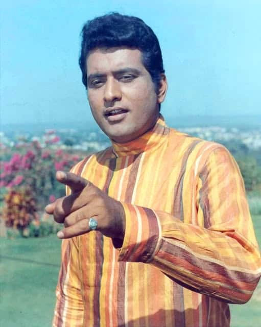 मनोज कुमार इस बैन से डरे नहीं और सरकार के खिलाफ कोर्ट में गए. मनोज कुमार ने अपना केस जीता और फिल्म को रिलीज कराया. ये उस वक्त एक बहुत निडरता भरा कदम था.