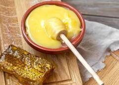 ਘਿਓ ਦੇ ਸ਼ੌਕੀਨਾਂ ਲਈ ਜ਼ਰੂਰੀ ਖ਼ਬਰ! ਇਨ੍ਹਾਂ 7 ਬਿਮਾਰੀਆਂ 'ਚ ਨਹੀਂ ਖਾਣਾ ਚਾਹੀਦਾ Ghee