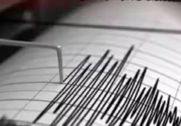 A terrible earthquake struck this country this morning, magnitude 6.9, tsunami alert Earthquake News Today: સવારે આ દેશમાં આવ્યો ભયંકર ભૂકંપ, તીવ્રતા 6.9 મપાઇ, સુનામીનું એલર્ટ