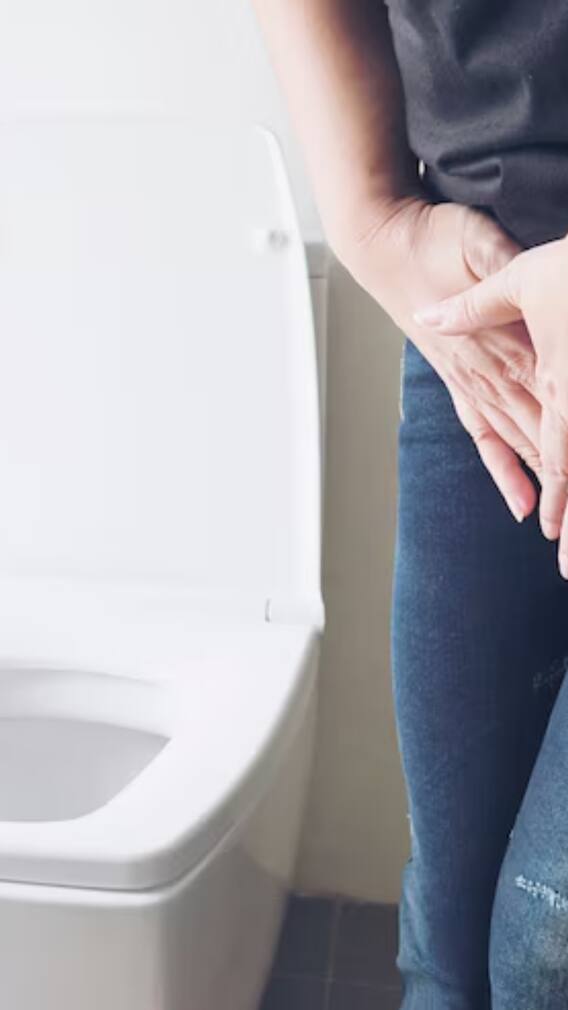 पेशाब में क्यों होती है जलन, इस बीमारी के हो सकते हैं लक्षण