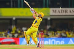 CSK VS DC: MS Dhoni ने दिल्ली कैपिटल्स के खिलाफ रचा इतिहास, बन गए ऐसा करने वाले दुनिया के पहले बल्लेबाज