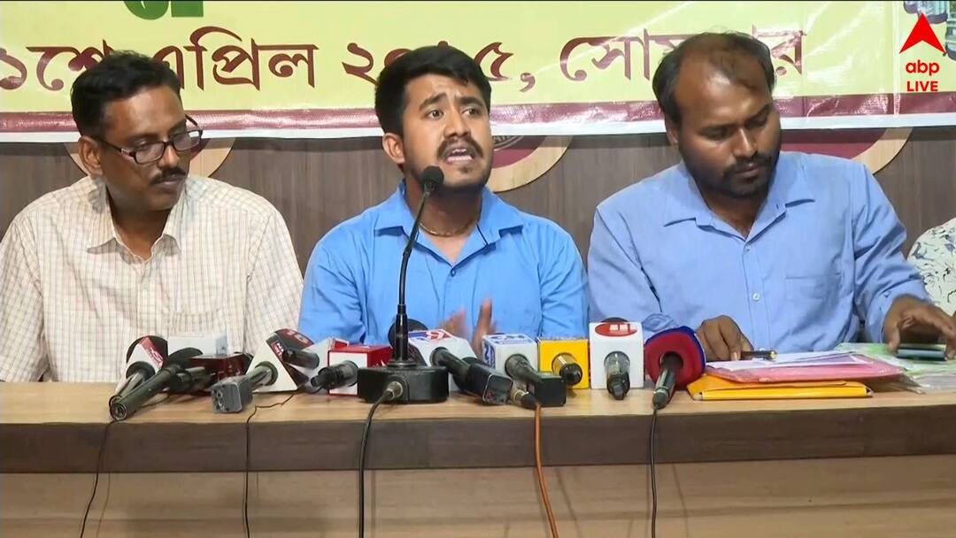 SSC Case: এবার চাকরি বাতিলকাণ্ডে নবান্ন অভিযানের ডাক, 'পয়লা বৈশাখের মধ্যে মুখ্যমন্ত্রী আমাদের সঙ্গে না বসলে...' SSC Scam case teachers who lost their jobs to hold Nabanna Abhijan on 21 April SSC Case: এবার চাকরি বাতিলকাণ্ডে নবান্ন অভিযানের ডাক, 'পয়লা বৈশাখের মধ্যে মুখ্যমন্ত্রী আমাদের সঙ্গে না বসলে...'