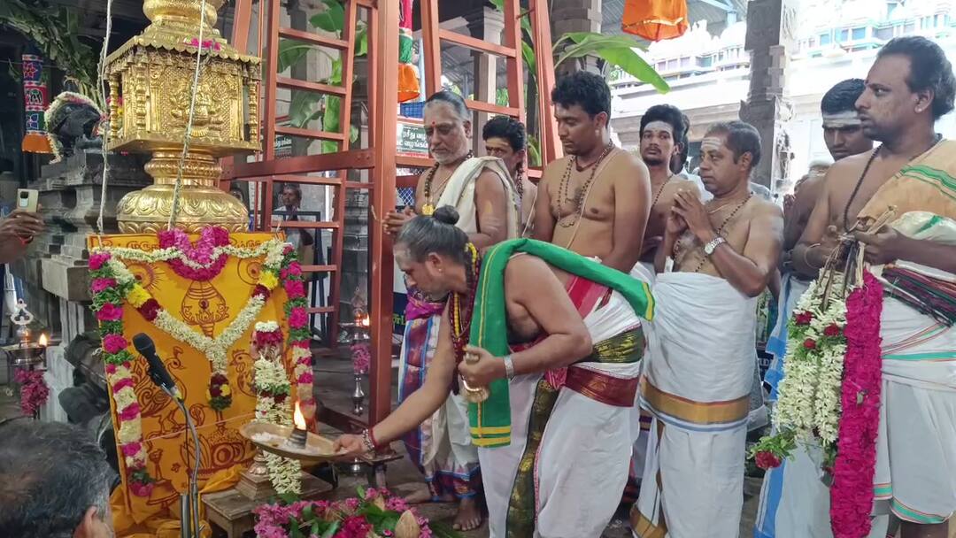 பழனியில் பங்குனி உத்திர திருவிழா கொடியேற்றத்துடன் துவங்கியது