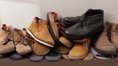 Astrology Tips: দরজার বাইরে ডাঁই করে রাখেন চটি-জুতো? সিঁড়ির নীচেই রয়েছে Shoe Rack? নেতিবাচক প্রভাব পড়তে পারে জীবনে, কী করণীয় জানুন