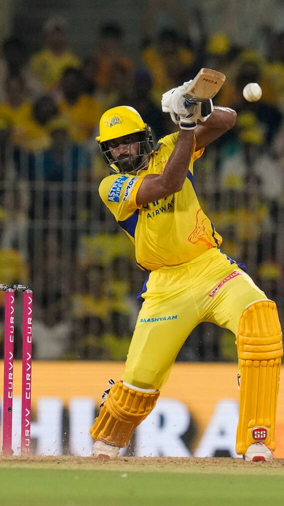 IPL 2025 में सबसे धीमा अर्धशतक लगाने वाले बैटर्स की लिस्ट में चेन्नई के तीन खिलाड़ी