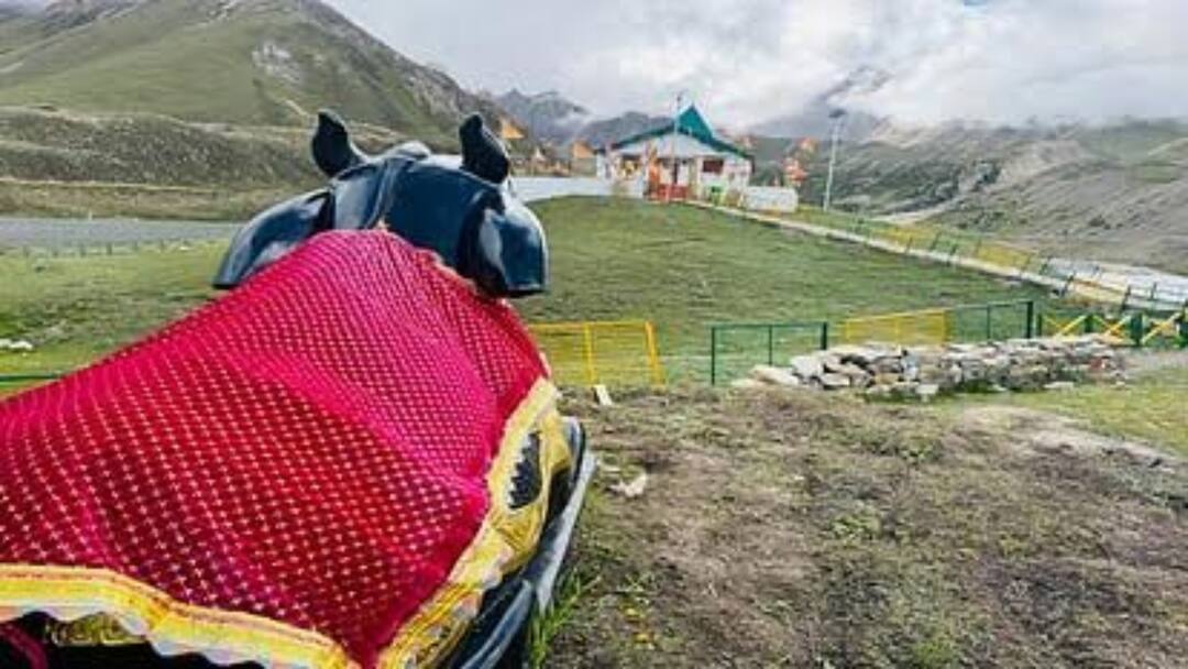 दो मई को खुलेंगे आदि कैलाश के शिव-पार्वती मंदिर के कपाट, जारी होगा इनर लाइन परमिट Adi Kailash Shiva Parvati Temple Doors open on 2nd May and Inner Line Permit issued ann दो मई को खुलेंगे आदि कैलाश के शिव-पार्वती मंदिर के कपाट, जारी होगा इनर लाइन परमिट