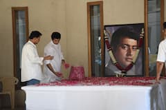 Manoj Kumar Death: Amitabh Bachchan, Abhishek Bachchan And Other Celebs Pay Respect. See Pics