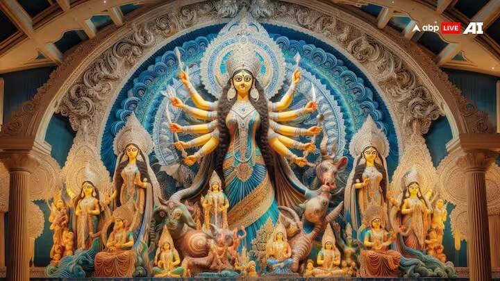 નવરાત્રિના વ્રત તોડતા પહેલા કન્યા પૂજન અને હવન અવશ્ય કરવું જોઈએ. આ માત્ર શુભ જ નથી પરંતુ વ્રતનું સંપૂર્ણ પુણ્ય પ્રાપ્ત કરવા માટે પણ જરૂરી માનવામાં આવે છે.