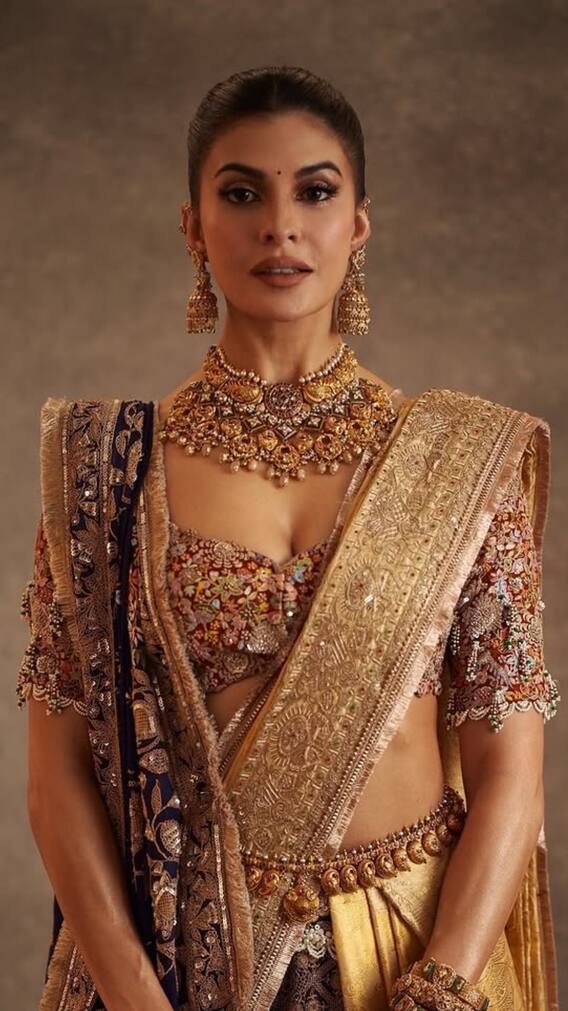 जैकलीन के पास हैं करोड़ों की कारें और इतनी नेटवर्थ