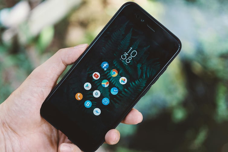 Upcoming Smartphones in India in April 2025: এপ্রিলেই ভারতে আসছে একগুচ্ছ ঝাঁ-চকচকে স্মার্টফোন, একই দিনে লঞ্চ হবে একাধিক মডেল