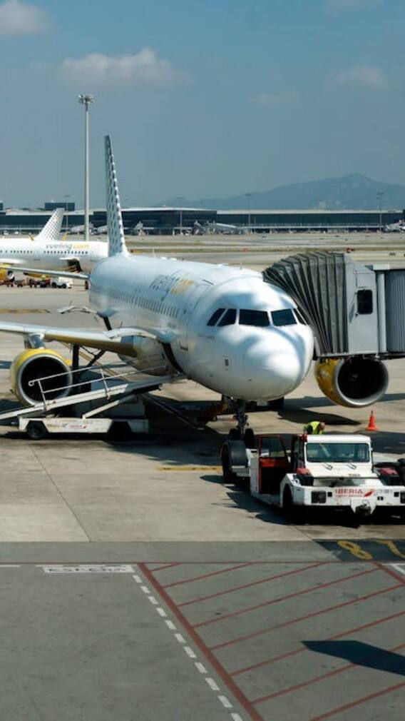 फ्लाइट के टिकट किस दिन बुक होते हैं सबसे ज्यादा सस्ते