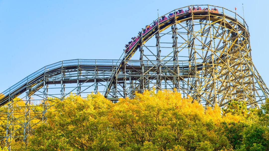 Delhi Kapasera Water Park Accident Woman Dies Falling from Broken Roller Coaster  दिल्ली के वॉटर पार्क में बड़ा हादसा, रोलर कोस्टर राइड से गिरकर लड़की की मौत, बिगड़ा था बैलेंस