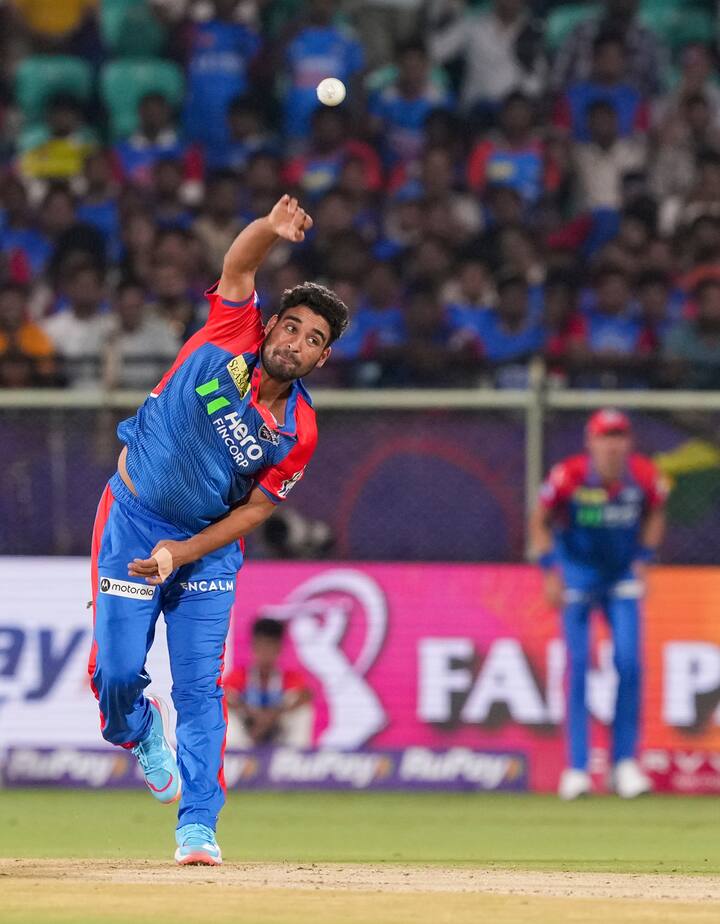 क्रिकबज से बात करते हुए विपराज ने बताया कि यासिर जिस तरह गेंदबाजी करते थे, उन्होंने भी वैसे ही गेंदबाजी करनी शुरू कर दी. इसके लिए वह यासिर की गेंदबाजी की वीडियो देखा करते थे.
